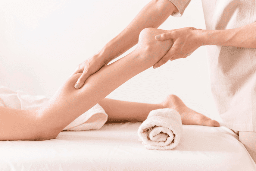masaj somatic sau masaj de relaxare picior sau masaj sportiv